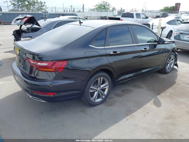 3VWC57BU7KM039267 Volkswagen 1.4 tsi