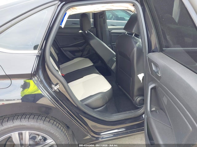 3VWC57BU7KM039267 Volkswagen 1.4 tsi