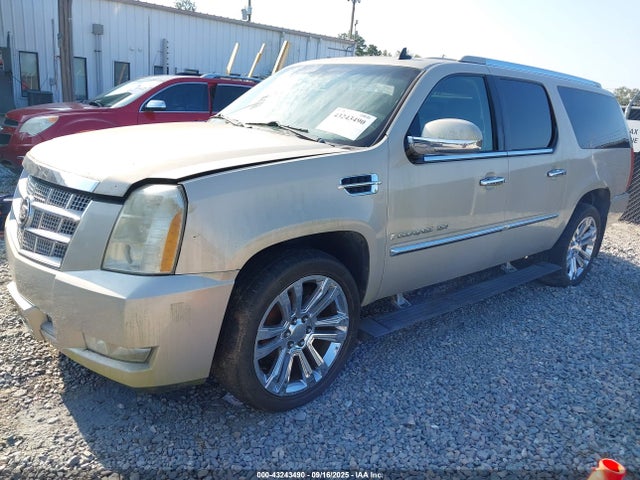 2008 CADILLAC ESCALADE ESV 1GYFK46868R244794 Photo 1