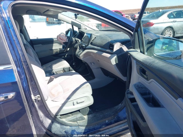 5FNRL6H57JB015583 Honda ODYSSEY EX