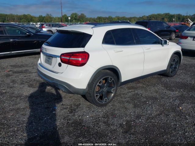 2019 MERCEDES-BENZ GLA 250 WDCTG4EB2KJ551287 Photo 3