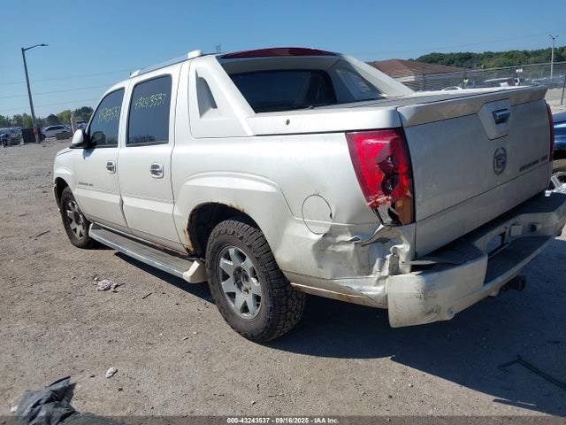 2003 CADILLAC ESCALADE EXT 3GYEK63N13G314440 Photo 2