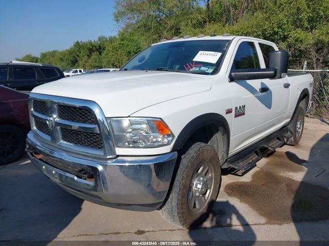 3C6UR5CJ1HG657610 RAM 2017