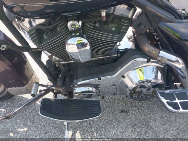 2005 HARLEY-DAVIDSON FLHRI 1HD1FBW105Y640960 Photo 8