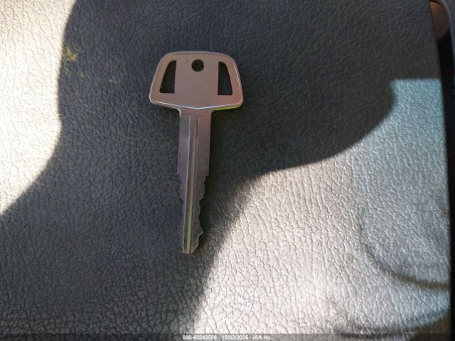 2004 MITSUBISHI LANCER JA3AJ26E74U011378 Photo 10