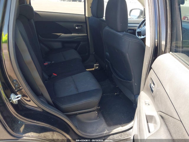2016 MITSUBISHI OUTLANDER JA4AD3A37GZ065270 Photo 7