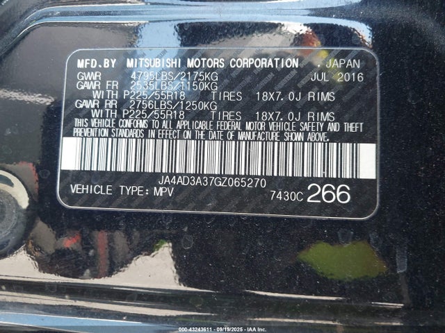 2016 MITSUBISHI OUTLANDER JA4AD3A37GZ065270 Photo 8