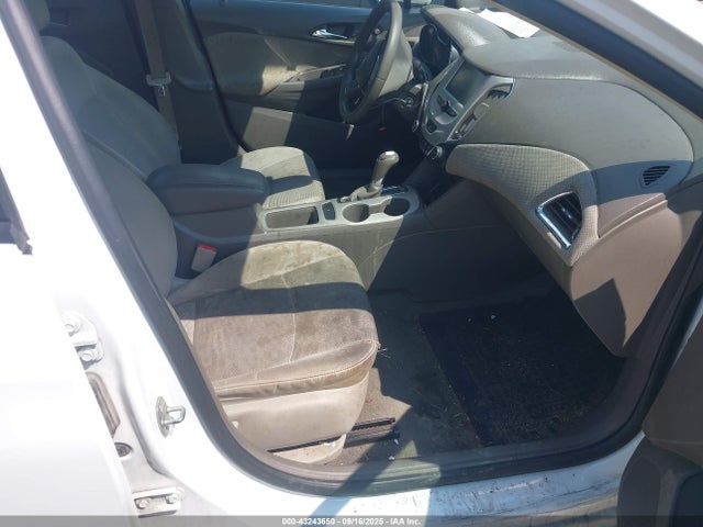 1G1BC5SM2J7140193 Chevrolet Cruze Ls Auto
