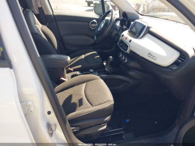 2016 FIAT 500X ZFBCFYBT1GP514560 Photo 4