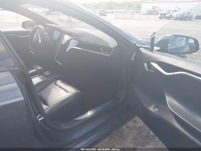2016 TESLA MODEL S 5YJSA1E47GF159553 Photo 4