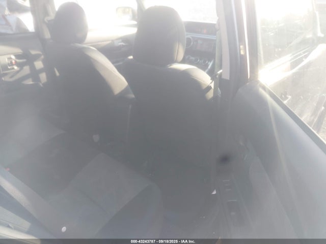 Scion 2az-fe 2015 JTLZE4FE9FJ077573 Image 8