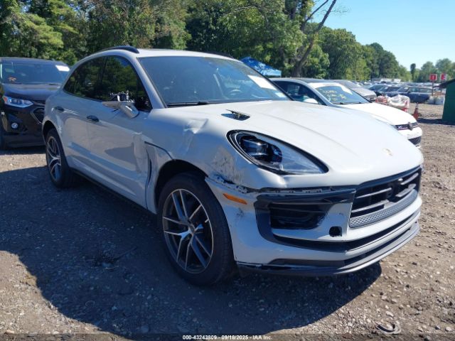 2024 PORSCHE MACAN WP1AA2A59RLB17464 Photo 0