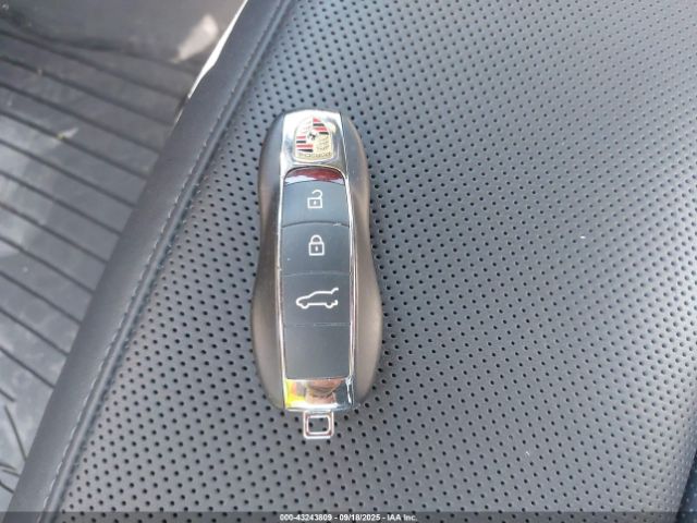 2024 PORSCHE MACAN WP1AA2A59RLB17464 Photo 10