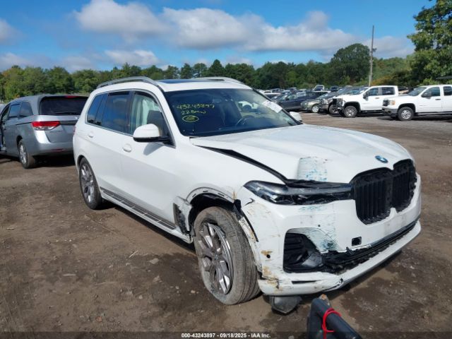 2022 BMW X7 5UXCW2C00N9L75651