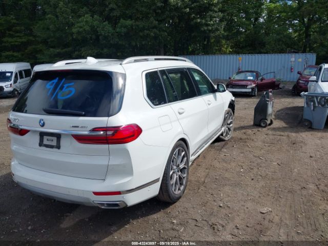 2022 BMW X7 5UXCW2C00N9L75651 Photo 3