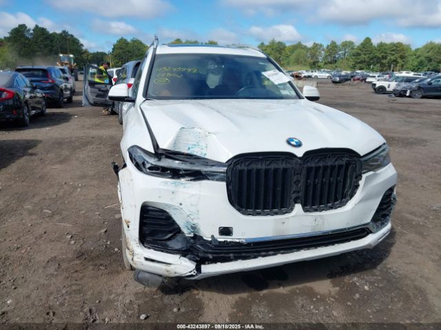 2022 BMW X7 5UXCW2C00N9L75651 Photo 5