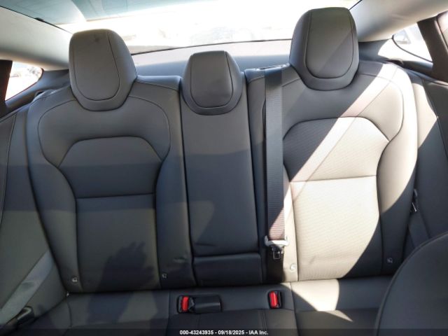 2025 TESLA MODEL 3 5YJ3E1EB6SF951502 Photo 7