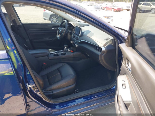 Nissan 2020 2020 1N4BL4CV9LC241059 Image 5