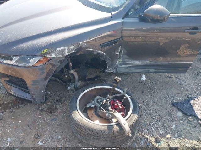 2021 JAGUAR F-PACE SADCJ2EU5MA669371 Photo 5