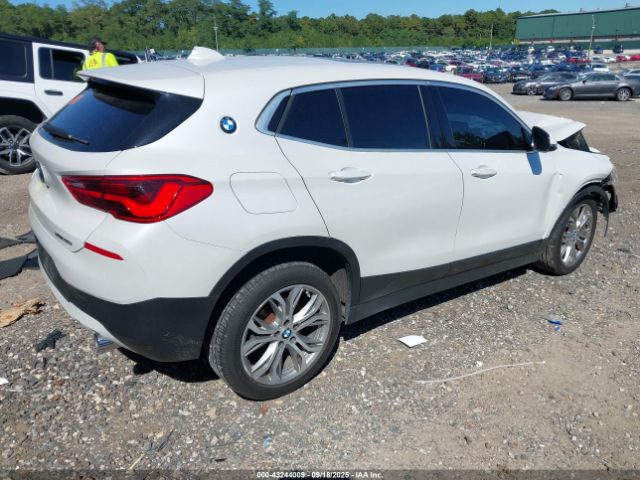 2018 BMW X2 WBXYJ5C35JEF75708 Photo 3
