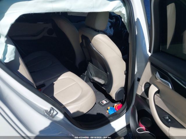 2018 BMW X2 WBXYJ5C35JEF75708 Photo 7