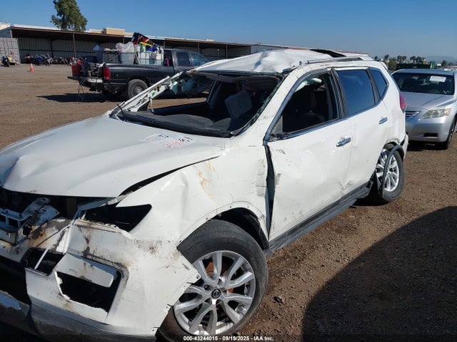 JN8AT2MT1HW135321 Nissan ROGUE SV