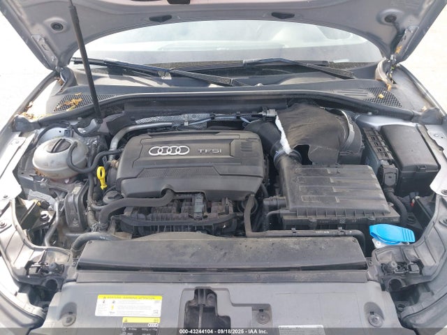 2016 AUDI A3 WAU38LFFXG1102457 Photo 9