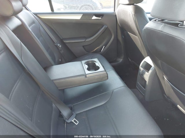 3VWDB7AJ2HM296348 Volkswagen 1.4 tsi