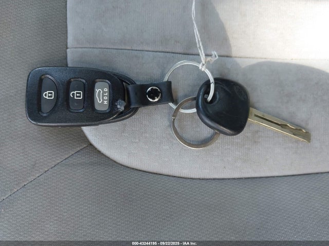 2011 Kia Optima Lx მანქანა იყიდება აუქციონზე, vin: KNAGM4A70B5186860, აუქციონის ნომერი: 43244195