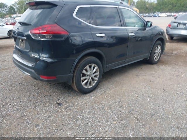 5N1AT2MV3JC775708 Nissan 2018