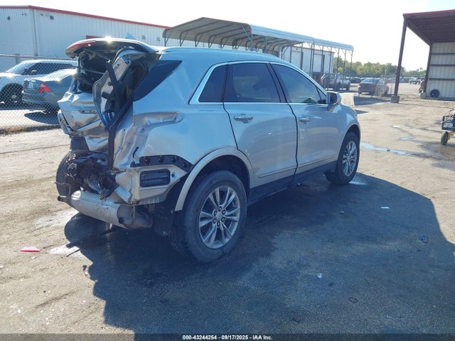 2020 CADILLAC XT5 1GYKNCRSXLZ125811 Photo 3