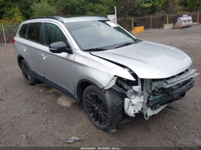 2020 MITSUBISHI OUTLANDER JA4AD3A36LJ000323 Photo 0