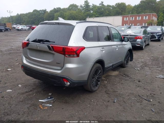 2020 MITSUBISHI OUTLANDER JA4AD3A36LJ000323 Photo 3
