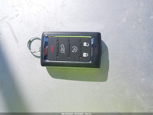1C4RJKAG9S8652499 Jeep 2025