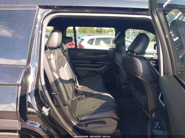 1C4RJKAG9S8652499 Jeep 2025