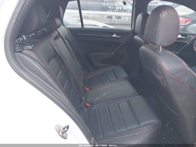 2016 VOLKSWAGEN GOLF GTI 3VW547AU4GM062025 Photo 7