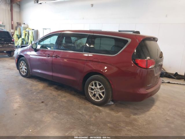 2023 CHRYSLER VOYAGER 2C4RC1CG2PR530077 Photo 2