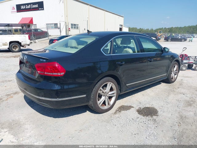 Volkswagen 2015 2015 1VWBV7A36FC037375 Image 4