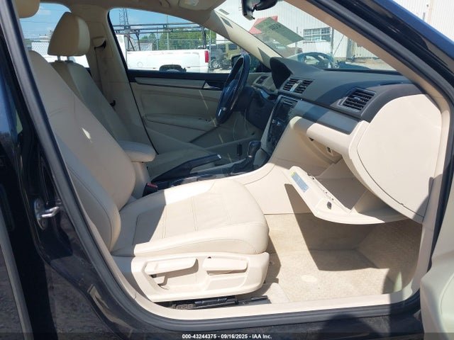Volkswagen 2015 2015 1VWBV7A36FC037375 Image 5