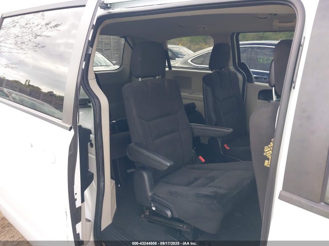 2C4RDGBGXFR743911 Dodge Grand Caravan