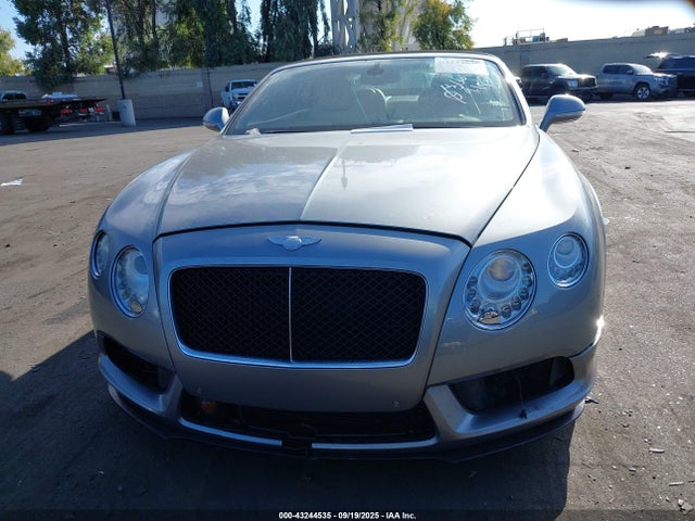 Bentley 7gb 2015 SCBGH3ZA8FC044925 Image 12