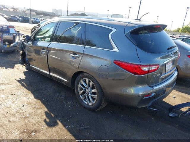 Infiniti 2015 2015 5N1AL0MN5FC509330 Image 3