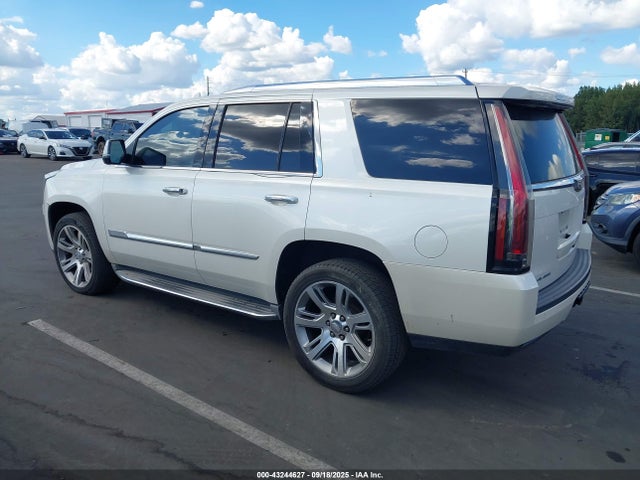 2015 CADILLAC ESCALADE 1GYS4NKJ2FR563470 Photo 2