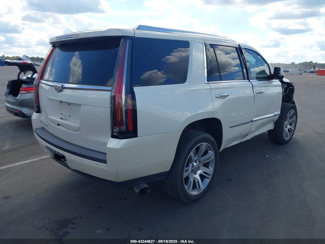 2015 CADILLAC ESCALADE 1GYS4NKJ2FR563470 Photo 3