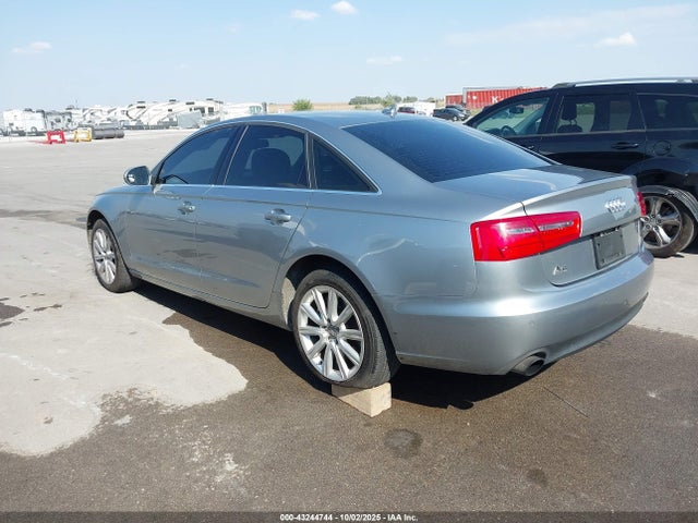 2014 AUDI A6 WAUGFAFC8EN046977 Photo 2