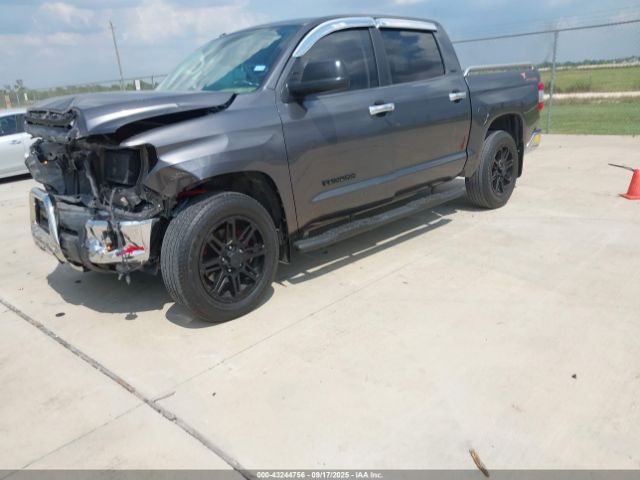 2017 TOYOTA TUNDRA 5TFEM5F13HX118392 Photo 1