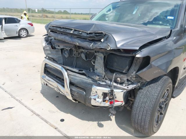 2017 TOYOTA TUNDRA 5TFEM5F13HX118392 Photo 5