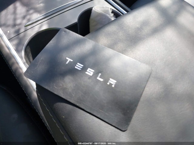 2023 TESLA MODEL Y 7SAYGDEE8PA082176 Photo 10