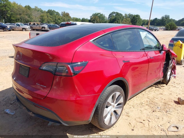 2023 TESLA MODEL Y 7SAYGDEE8PA082176 Photo 3