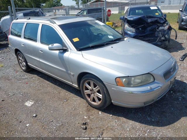 2005 VOLVO V70 YV1SW592X51513762